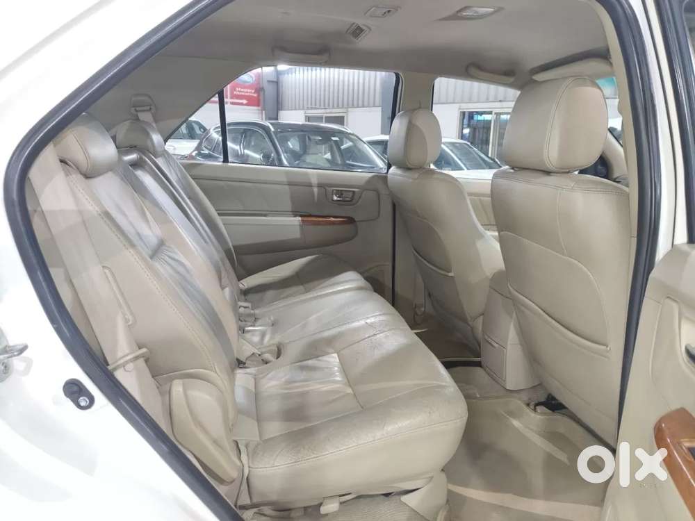 Toyota Fortuner, 2011, Diesel