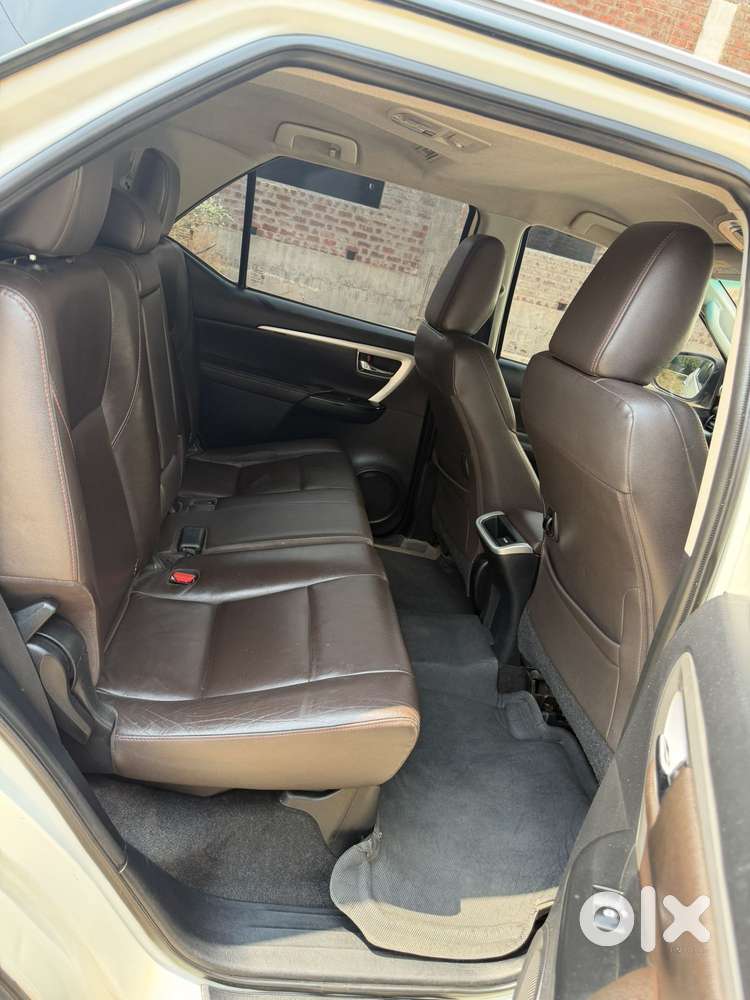 Toyota Fortuner 4x2 At 2.8 Diesel, 2017, Diesel