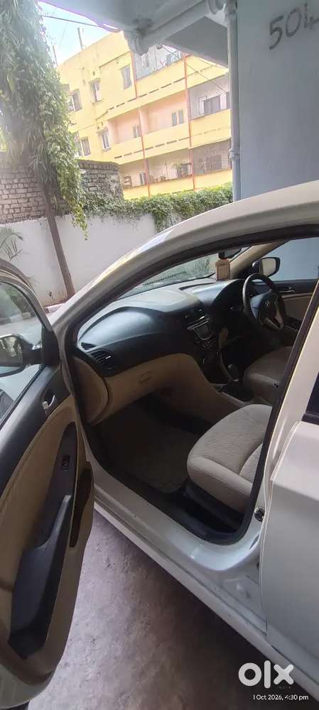 Hyundai Verna 2012 Car