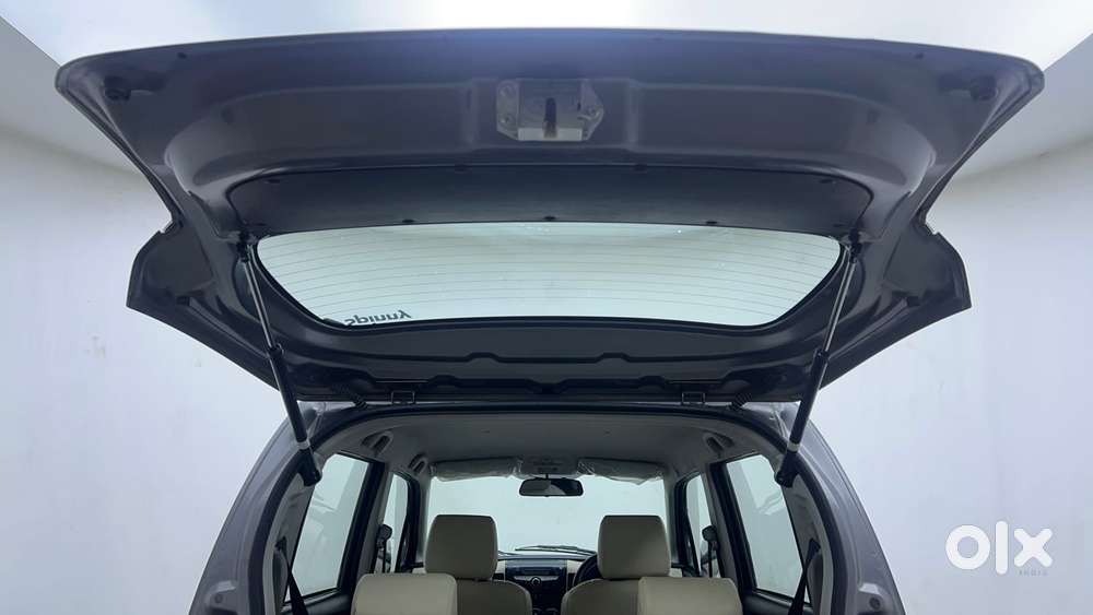 Maruti Suzuki Wagon R 1.0 Vxi Amt, 2017, Petrol