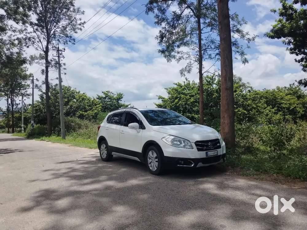 Maruti Suzuki S-Cross 2015 year car