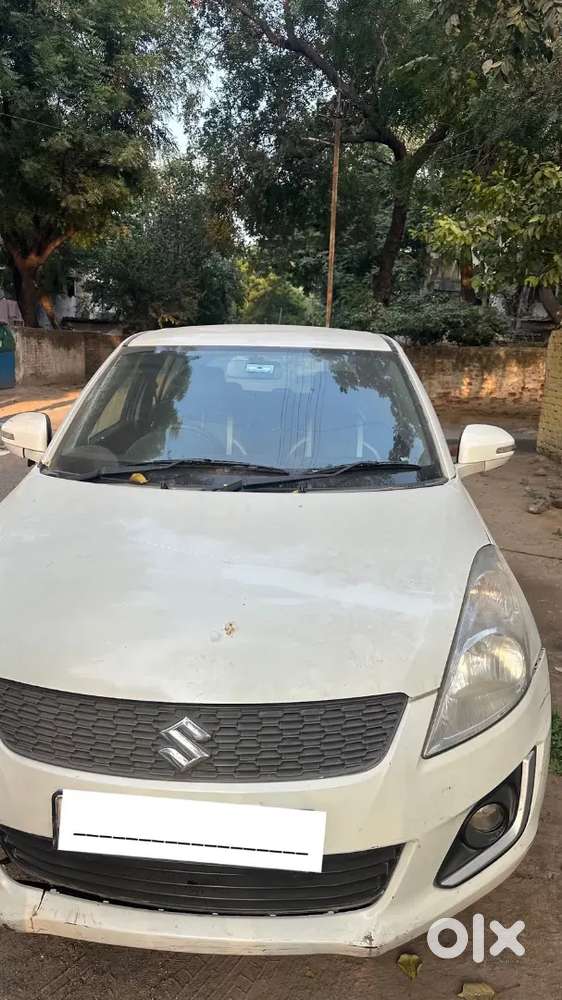 Maruti Suzuki Swift 2015 Petrol 75000 Km Driven