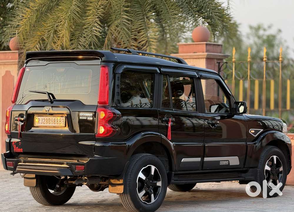 Mahindra Scorpio Classic 2.2 S 11 Mt 7 Cc, 2024, Diesel
