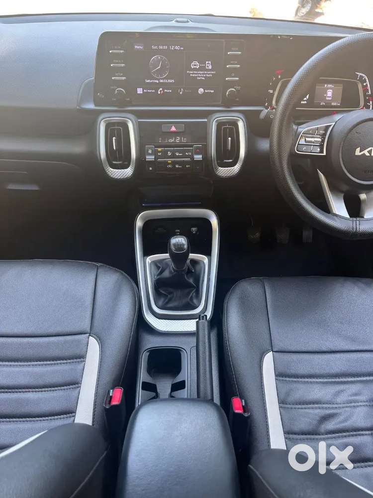 Kia Sonet 2021 Petrol Well Maintained