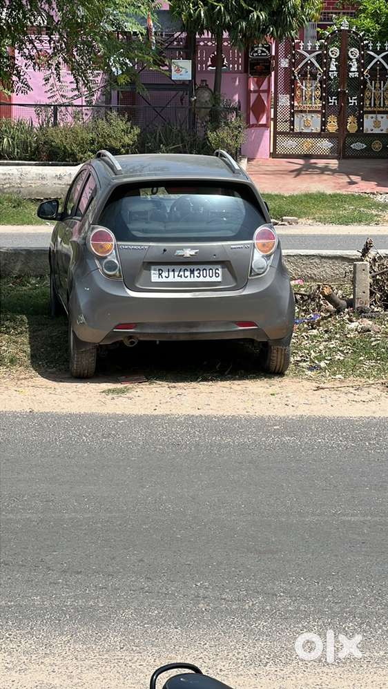 Chevrolet Beat 2011 Petrol 82000 Km Driven