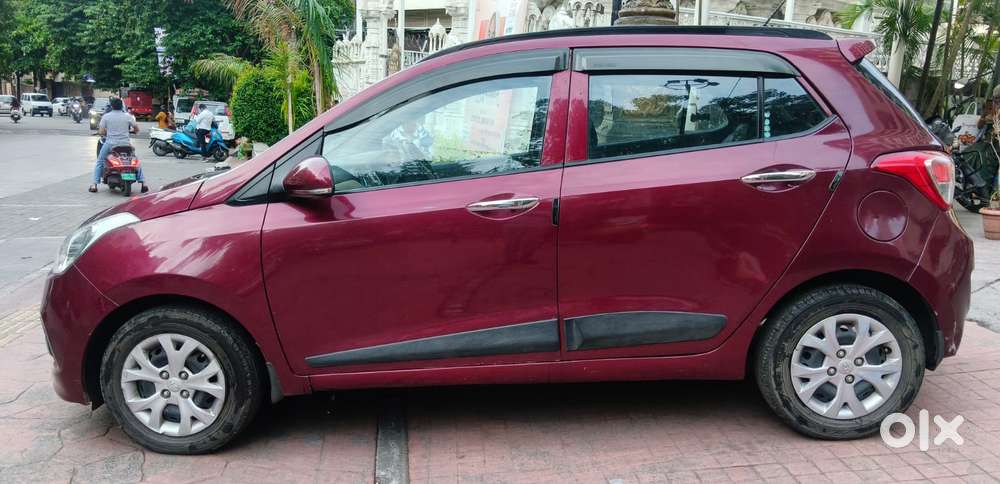 Hyundai Grand I10 Sportz, 2013, Petrol