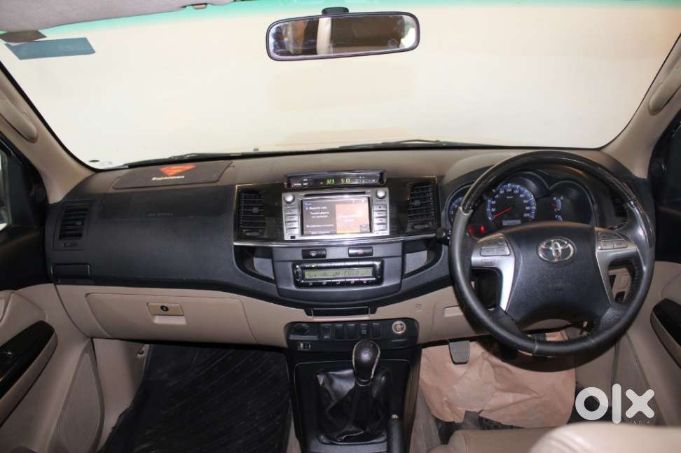 Toyota Fortuner 3.0 4x2 Mt, 2015, Diesel
