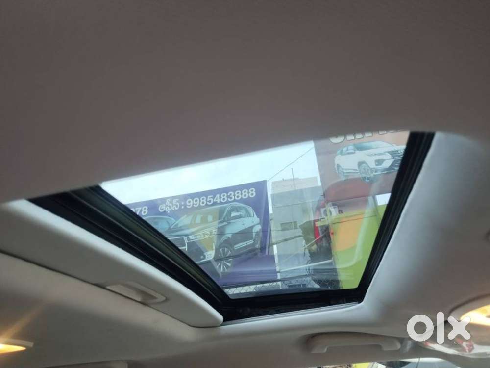 Mahindra Xuv 3xo Ax5 Pm Mt, 2024, Petrol