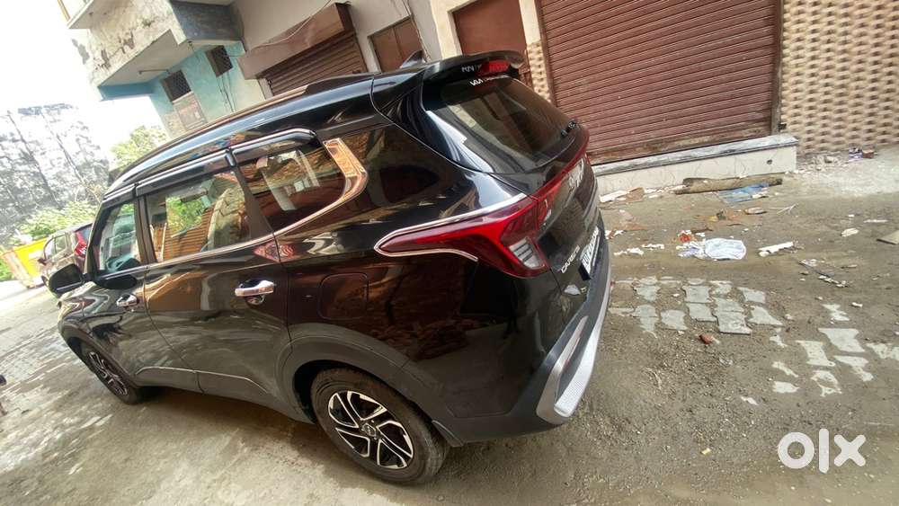 Kia Carens 2023 Diesel Well Maintained