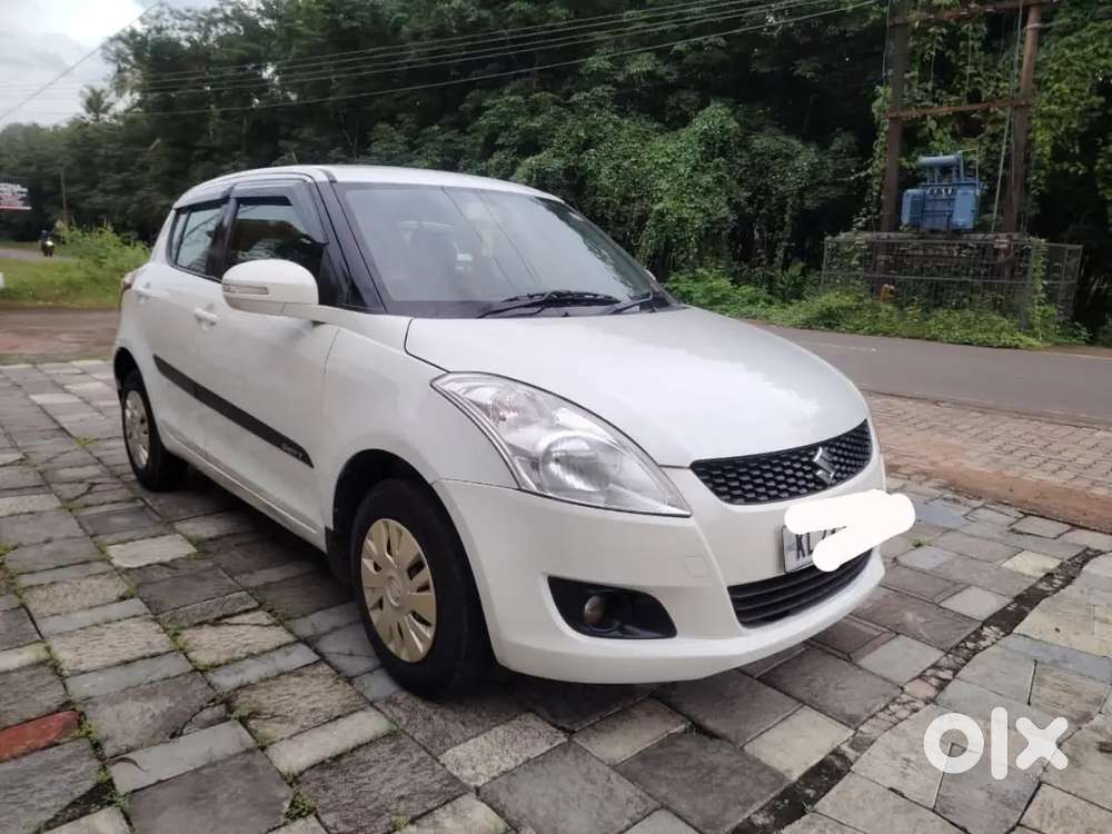 Swift 1.2 Vxi 2014 Maruti Petrol Second Owner Pepers Clear For Sale