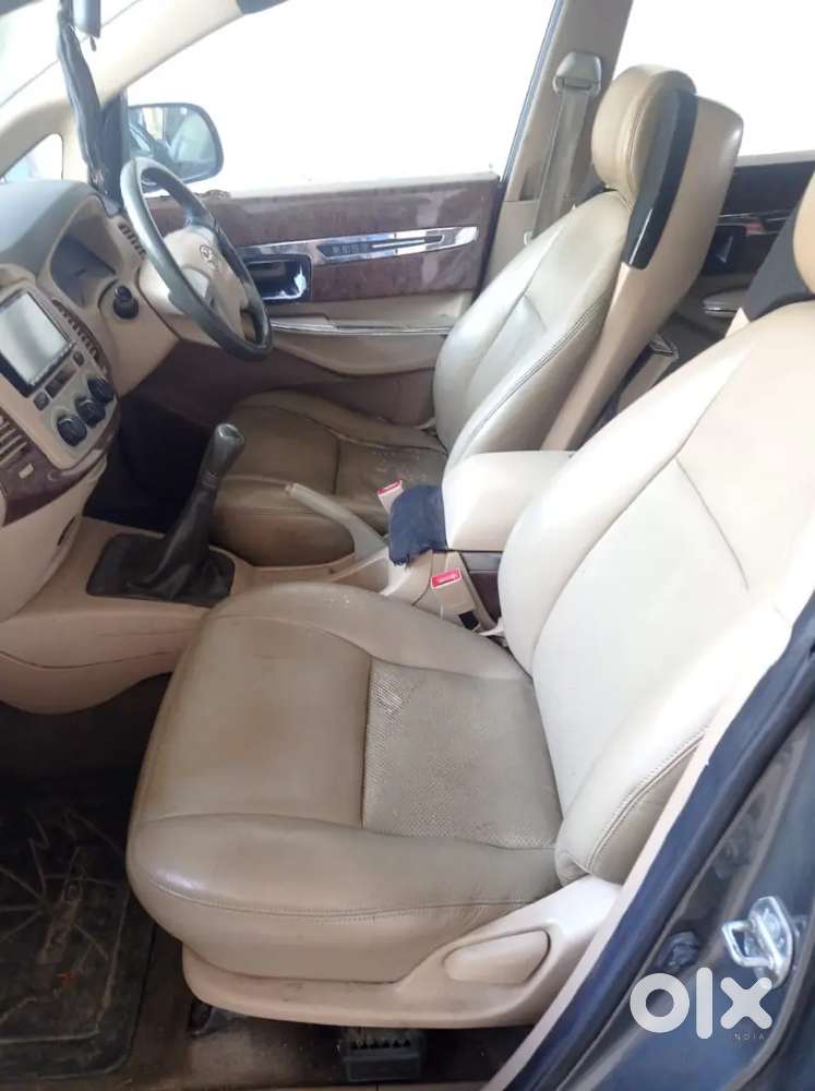 Toyota Innova 2013 Diesel Well Maintained