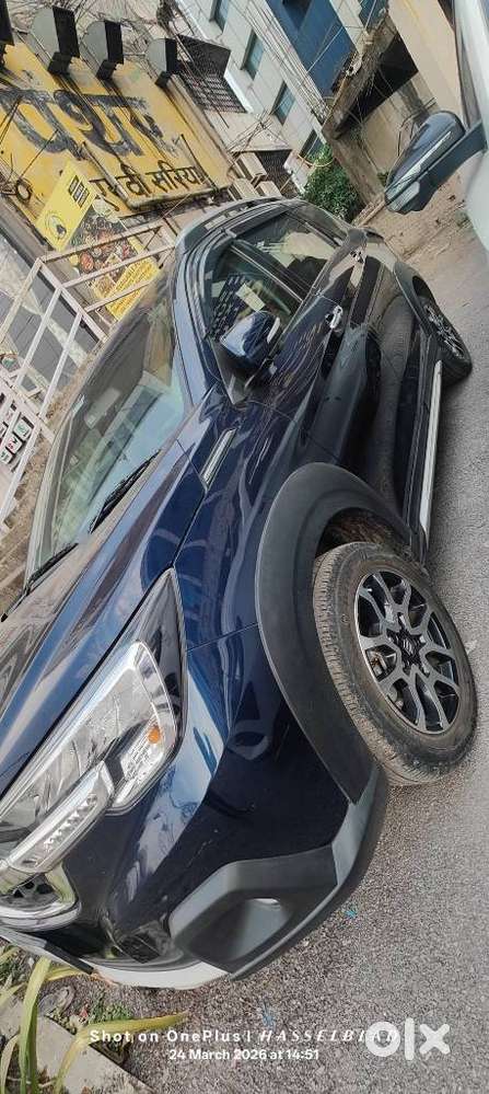 Maruti Suzuki Xl6 1.5 Alpha Plus Mt, 2022, Petrol