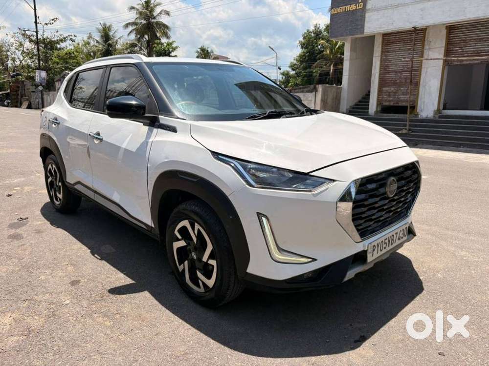 Nissan Magnite 1.0 Xv, 2022, Petrol