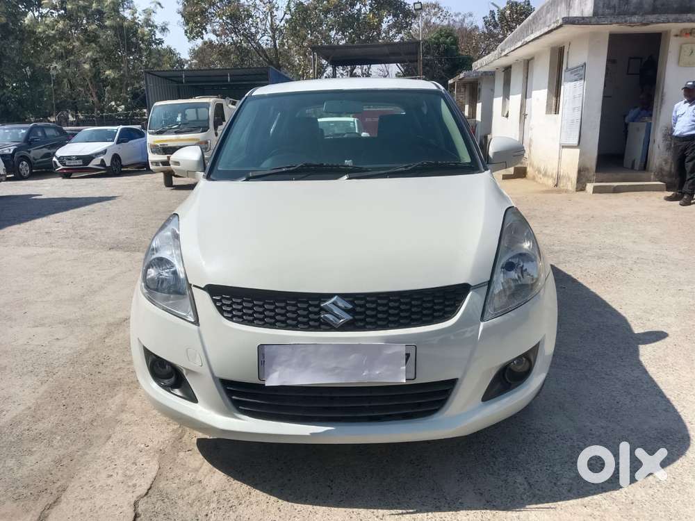 Maruti Suzuki Swift Vvt Zxi, 2013, Petrol