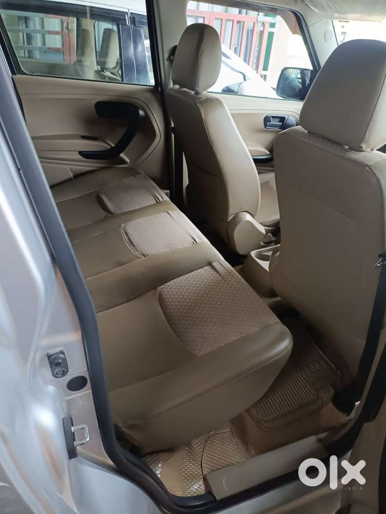 Mahindra Tuv 300 T6 Plus, 2018, Diesel