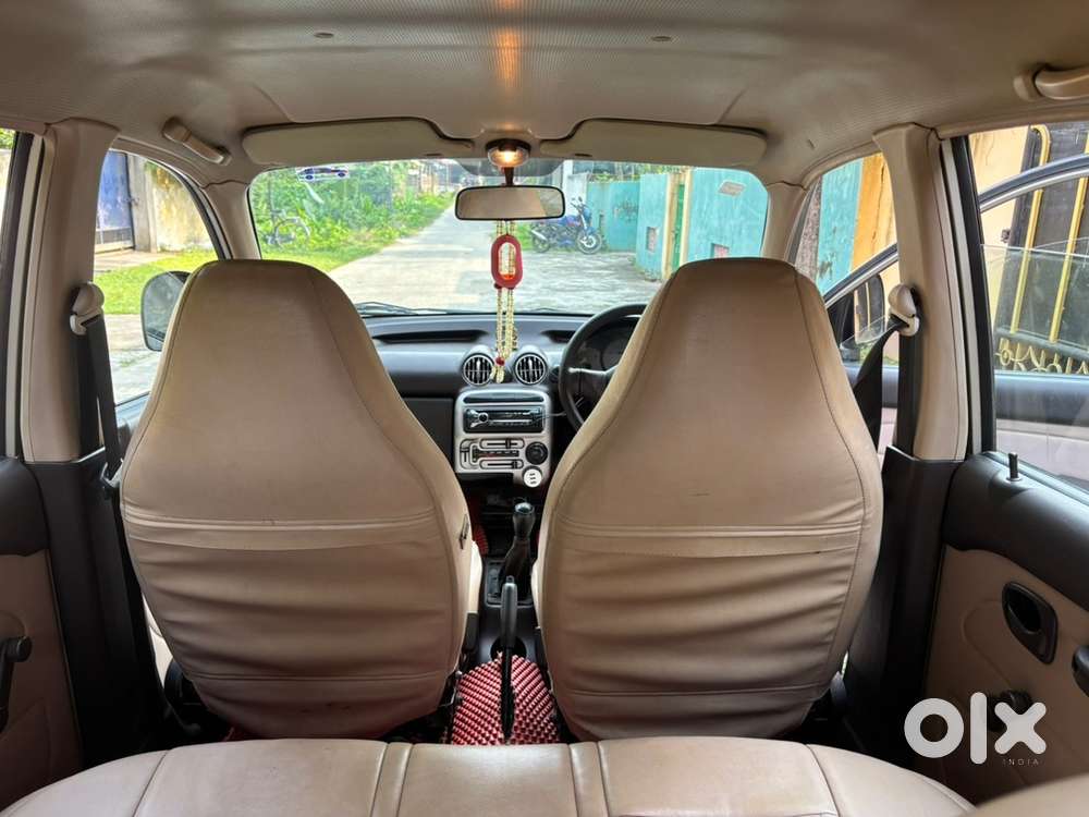 Hyundai Santro Xing With 23kmpl Mileage