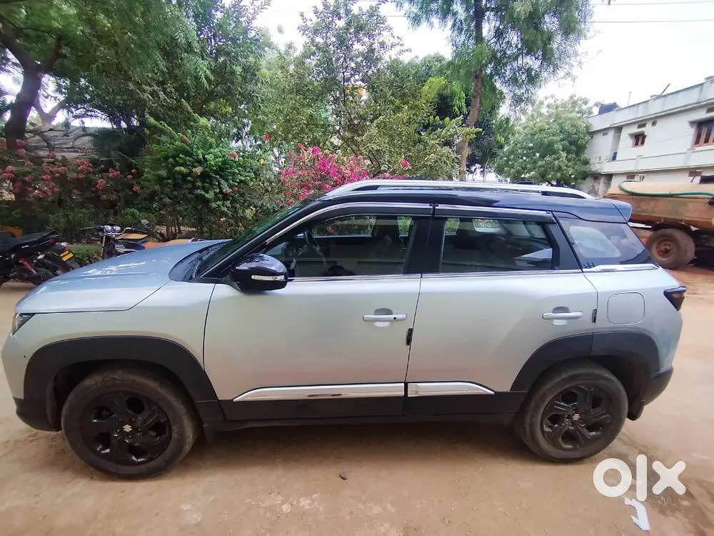 Maruti Suzuki Brezza 2023 Petrol 35000 Km Driven