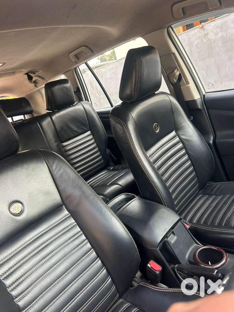 Toyota Innova Crysta Diesel 2016