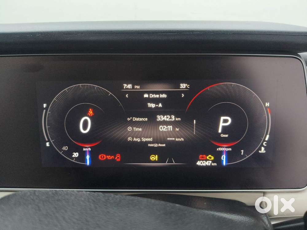 Mahindra Xuv700 2.0 Ax 7 Petrol At Luxury Pack Str, 2023, Petrol