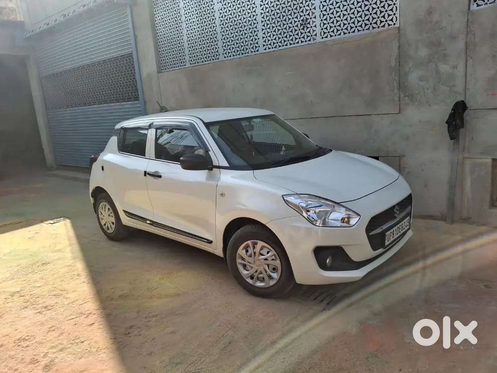 Maruti Suzuki Swift 2023 Petrol 25000 Km Driven