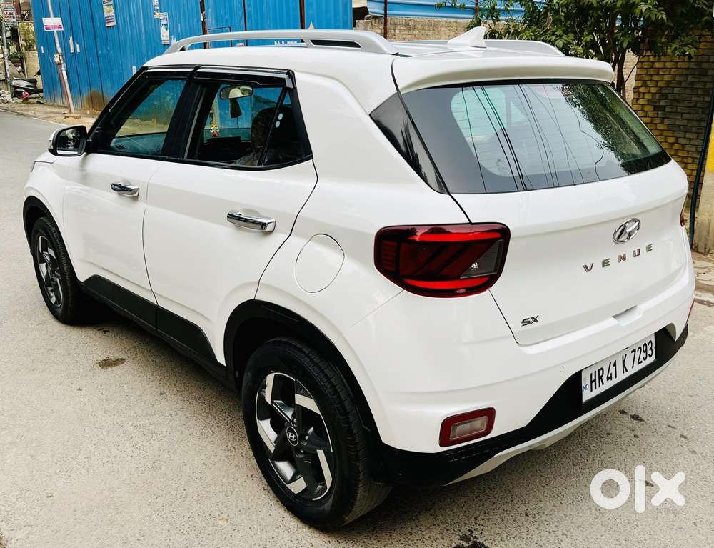 Hyundai Venue 1.0 Sx Turbo Dct, 2020, Petrol
