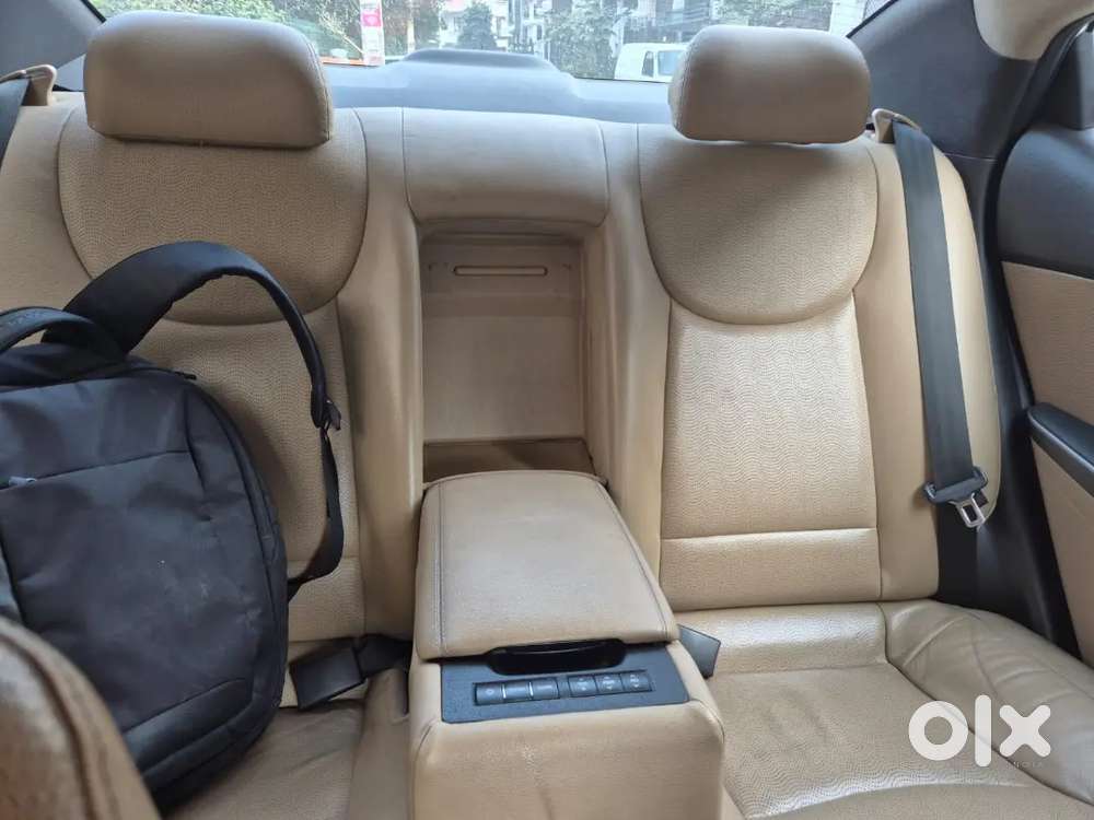 Hyundai New Elantra Diesel At 2015