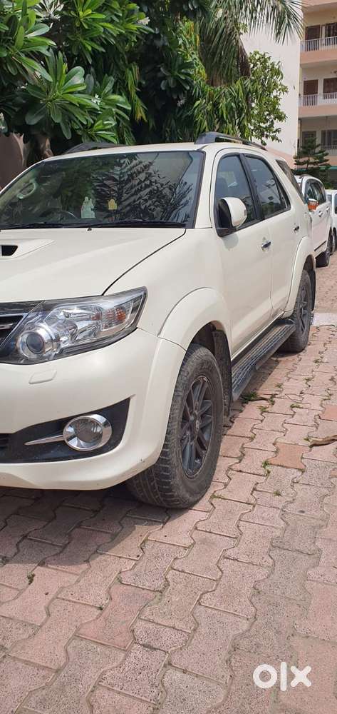 Toyota Fortuner 3.0 4x2 Mt, 2015, Diesel