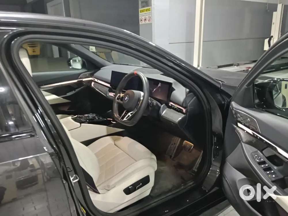 Rc Payment Bmw I5 2024 Electric 5365 Km Driven