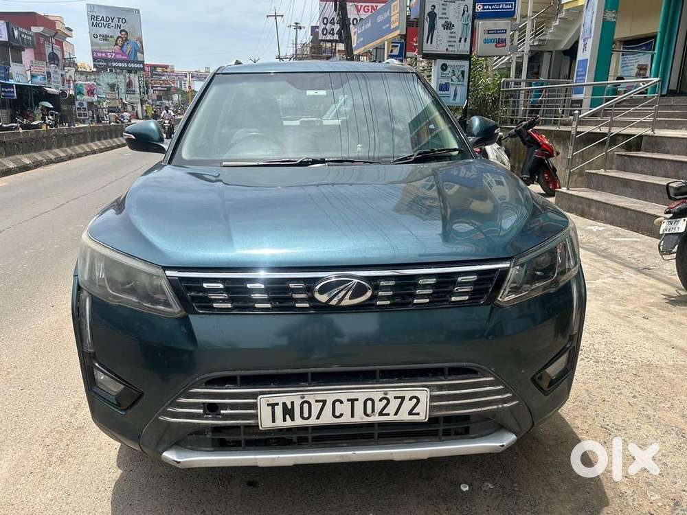Mahindra Xuv300 Petrol Well Maintained