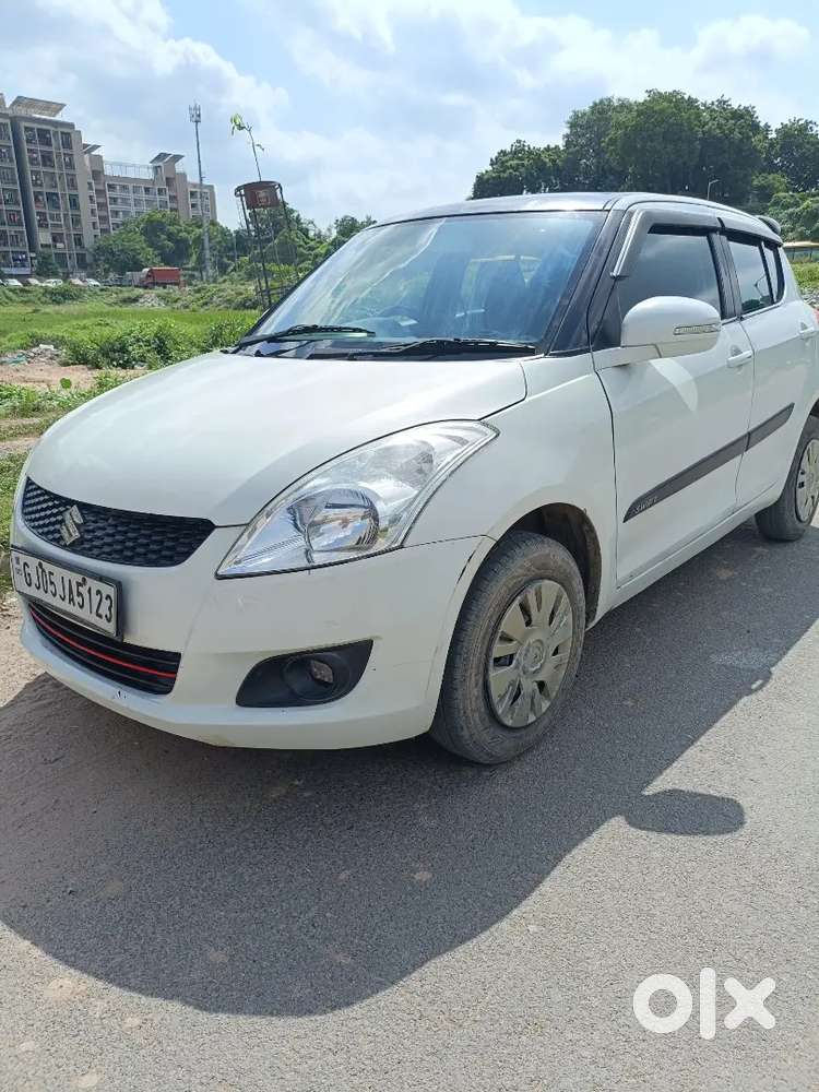 Maruti Suzuki Swift Vxi 2012
