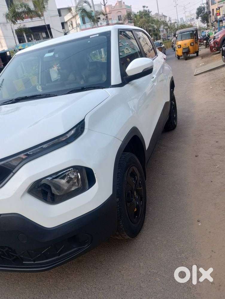 Tata Punch Pure, 2022, Petrol