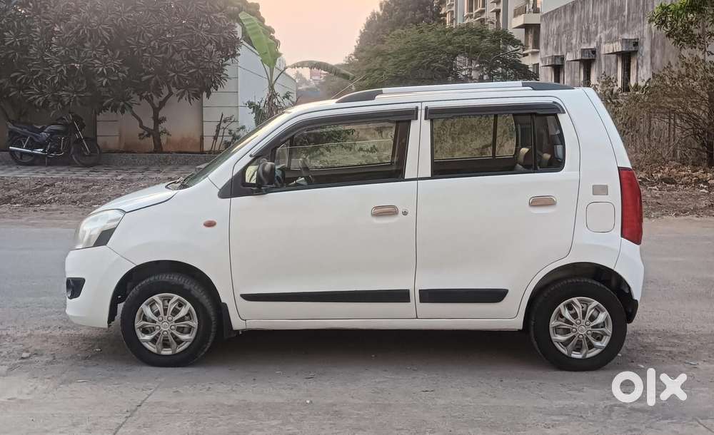 Maruti Suzuki Wagon R Vxi 1.0 Cng, 2016, Petrol