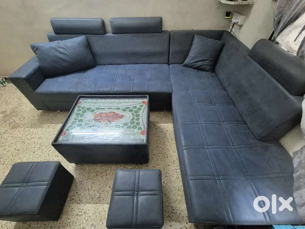 6-Seater L-Shaped Sofa Set with Centre Table & Side tables