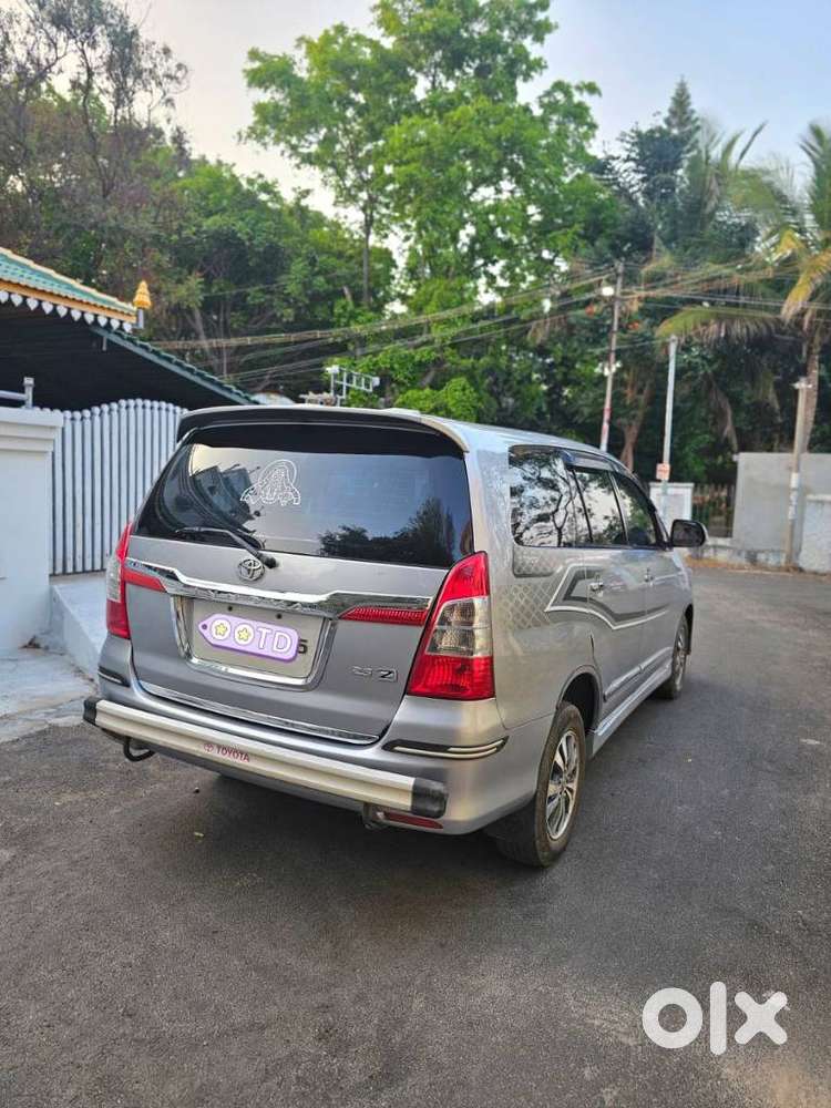 Toyota Innova 2.5 Z Diesel 7 Seater, 2014, Diesel