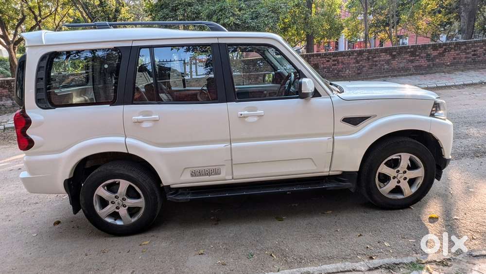 Mahindra Scorpio Diesel Manual 2018 Model
