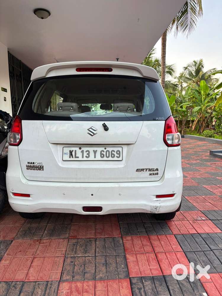 Maruti Suzuki Ertiga 2012 Diesel Well Maintained
