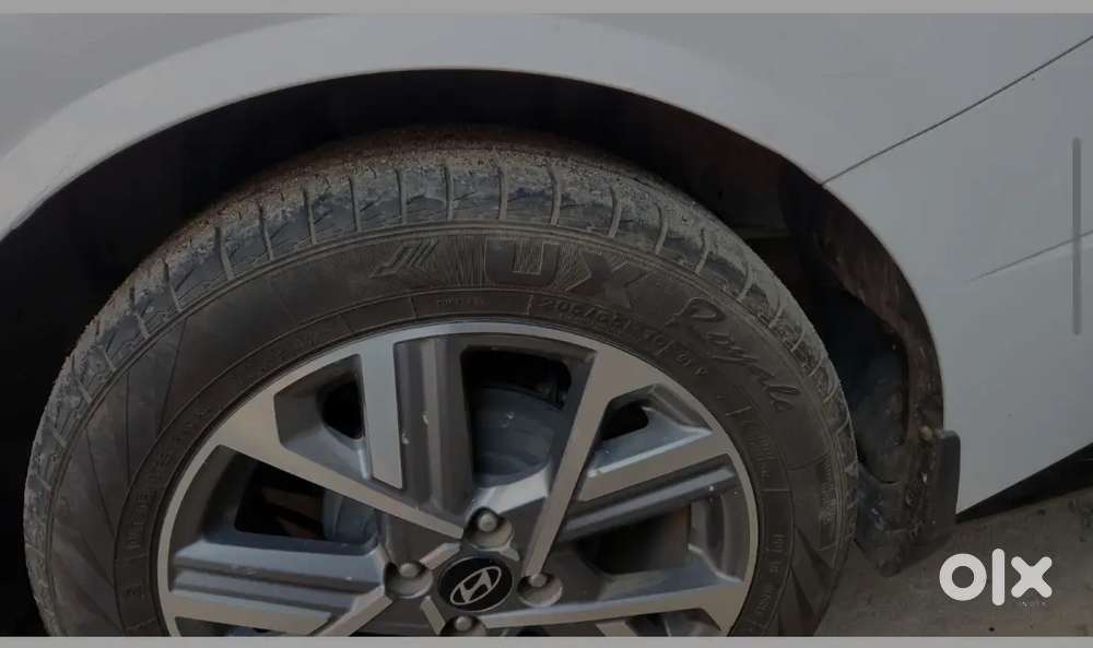 Hyundai New Verna 2023 Petrol 40000 Km Driven