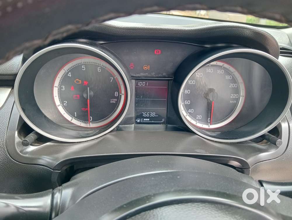 Maruti Suzuki Swift Vxi Optional, 2020, Petrol