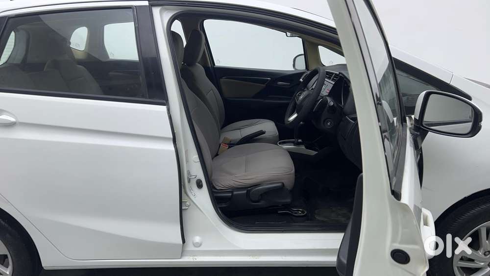 Honda Jazz V At I-vtec, 2015, Petrol