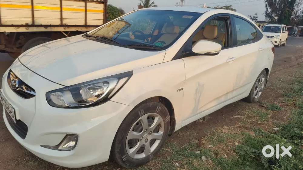 Hyundai Verna Sx Crdi 2012