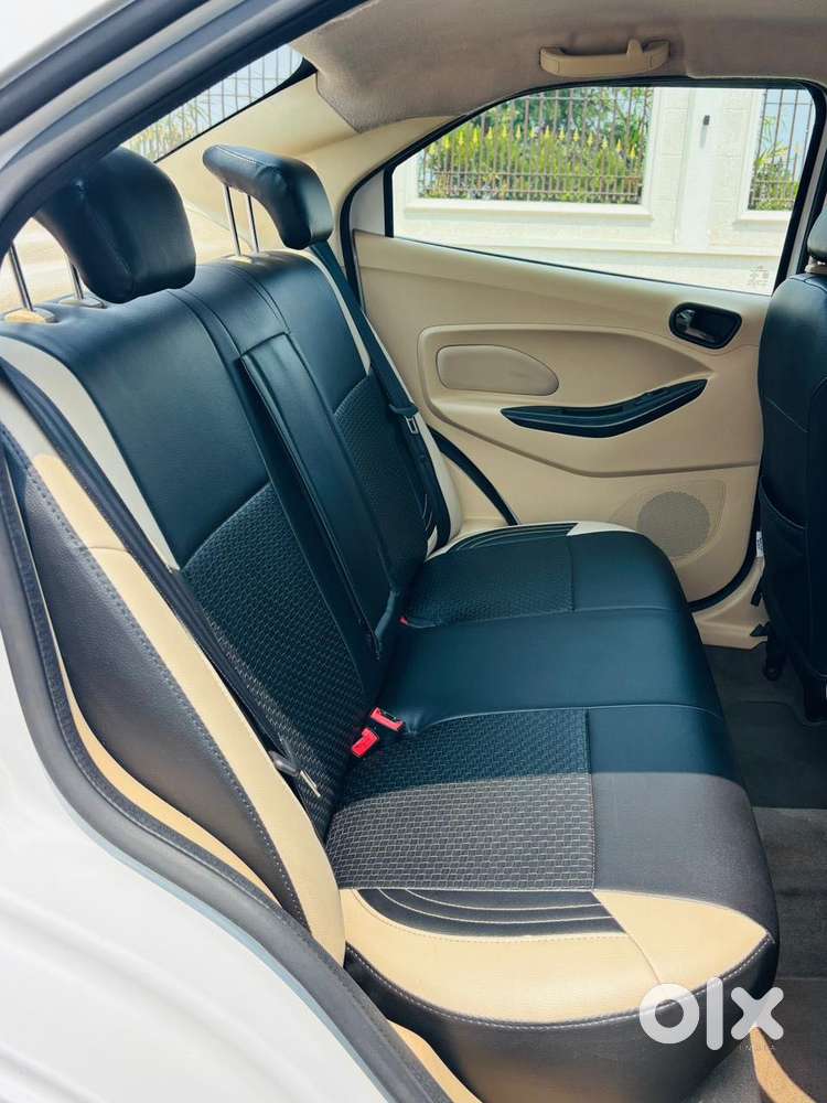 Ford Aspire Titatinium Blu Ti-vct, 2015, Petrol