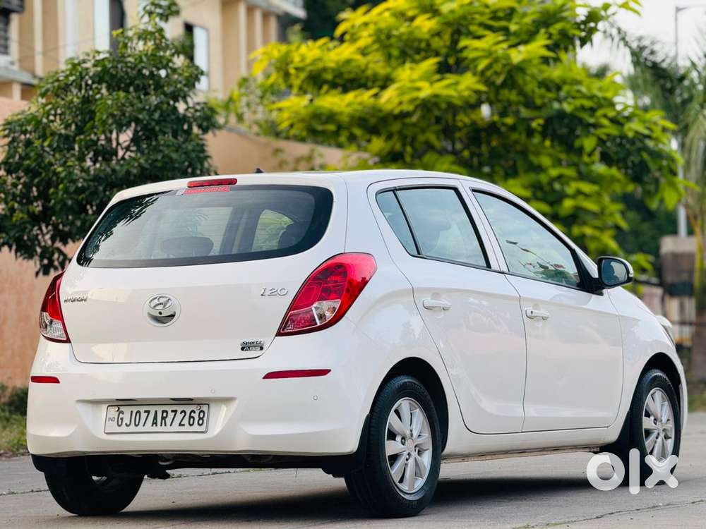 Hyundai I20 Sportz 1.2 Mt, 2012, Cng & Hybrids