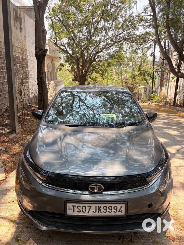 2023 Tata Altroz Petrol Automatic Xe, Great Condition