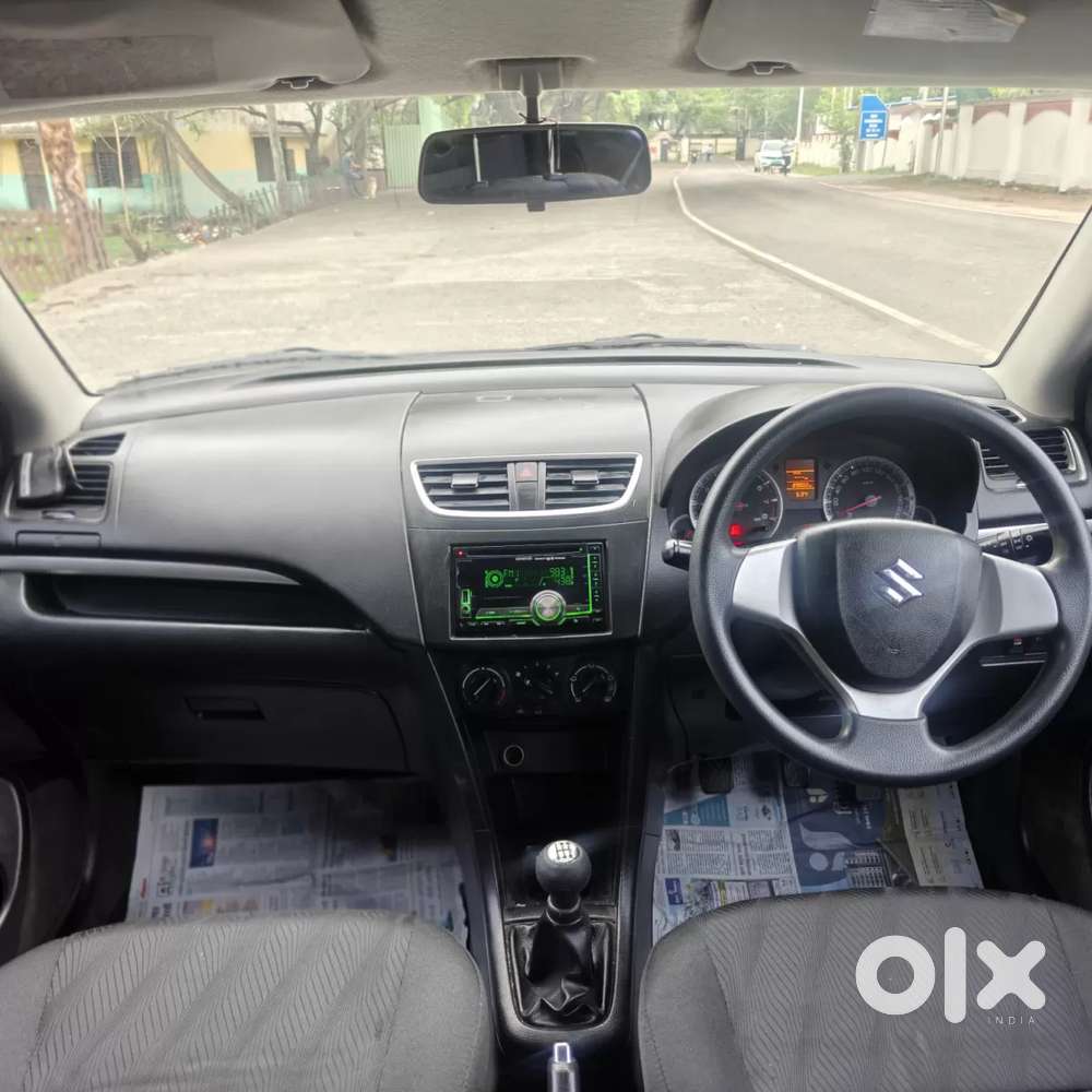 Maruti Suzuki Swift Vxi, 2012, Petrol