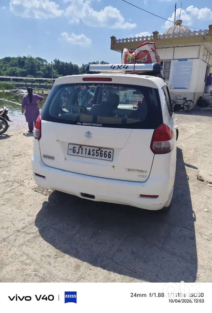 2nd Maruti Suzuki Ertiga 2015 Diesel Manual