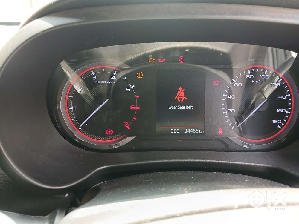 Mahindra Thar Lx Hard Top Diesel Mt 4wd, 2022, Petrol