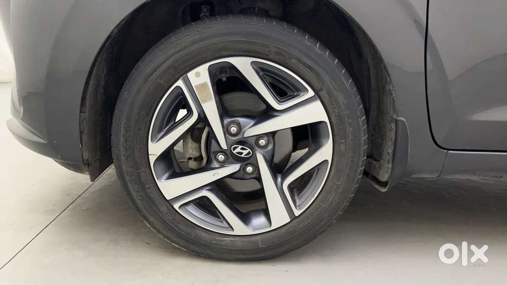 Hyundai Aura Sx 1.2 (o) Petrol, 2022, Petrol