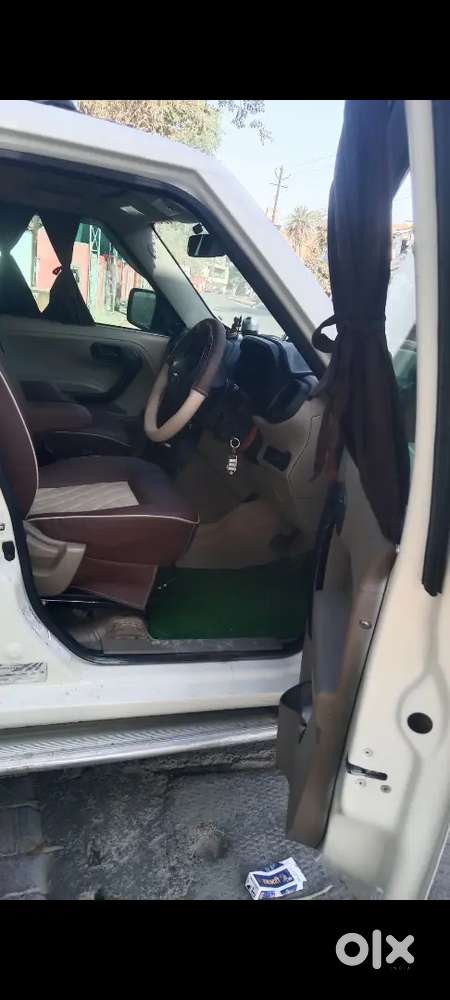 Mahindra Tuv 300 2018 Diesel 95000 Km Driven