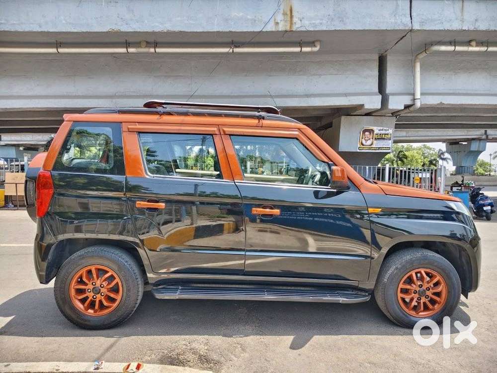 Mahindra Tuv 300 T10 Amt Dual Tone, 2017, Diesel