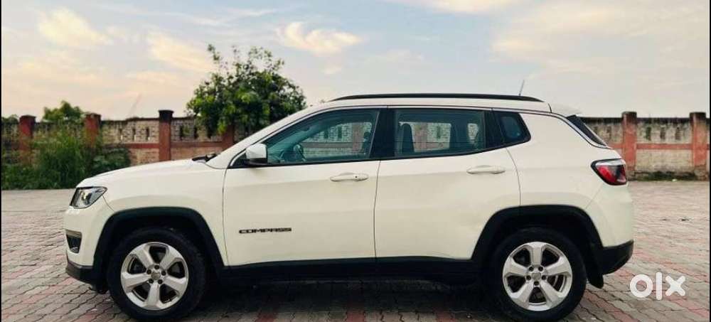 Jeep Compass 2.0 Longitude Option, 2018, Diesel